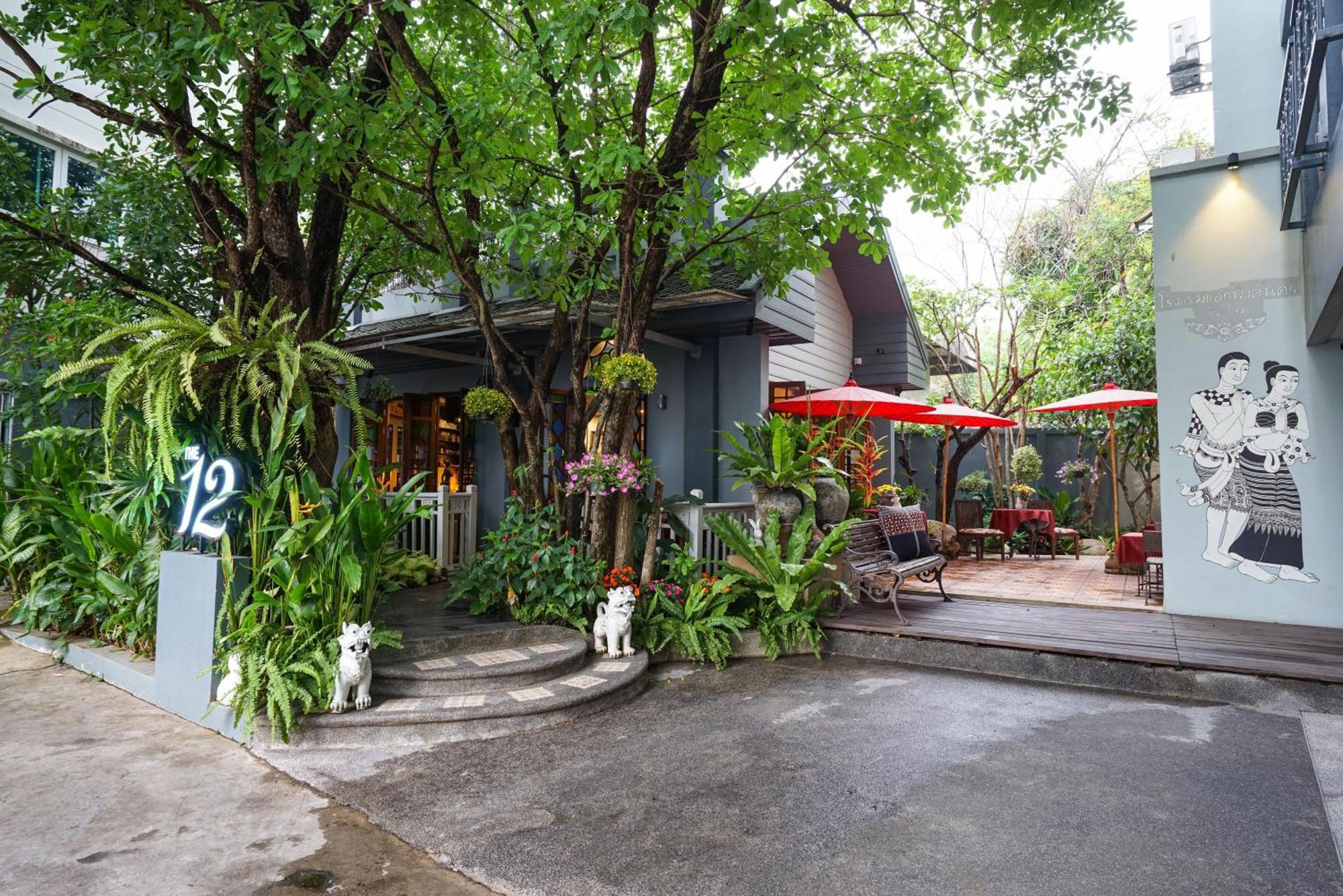 At Pingnakorn Nimman Hotel Chiang Mai Exterior foto